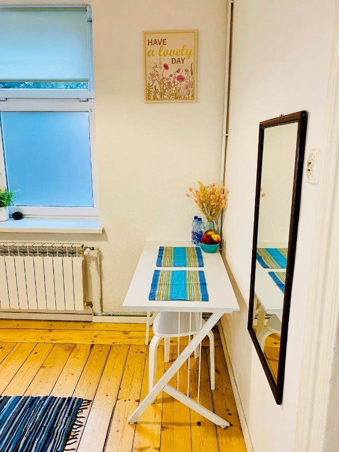 Apartment In Ivy Covered House, Near Old Town Красков Екстериор снимка