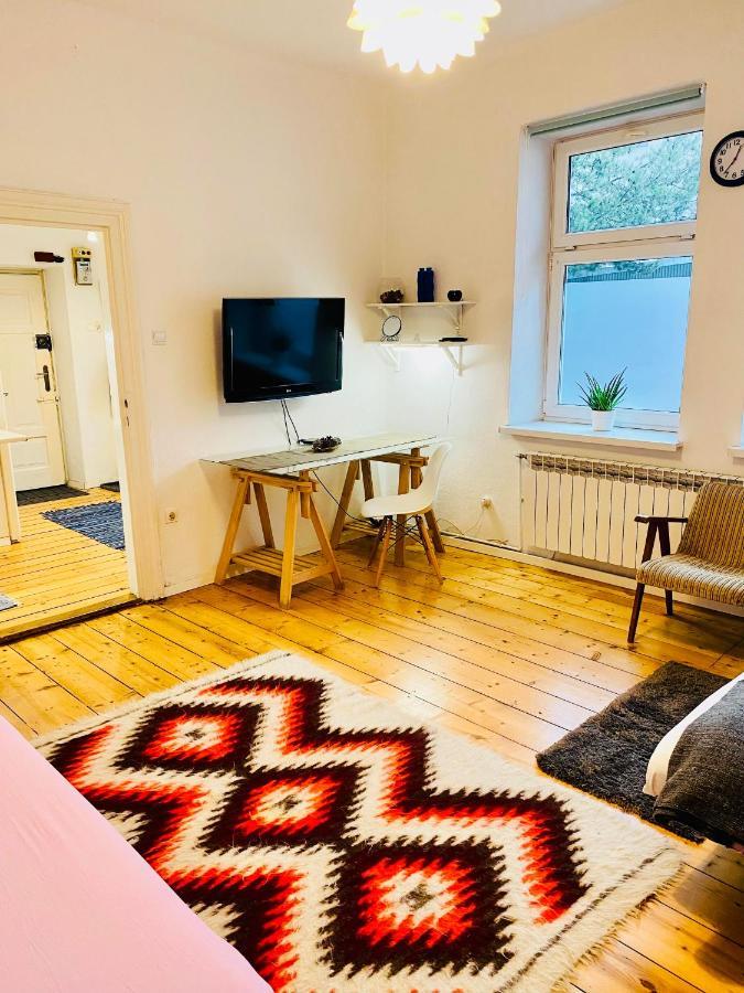 Apartment In Ivy Covered House, Near Old Town Красков Екстериор снимка